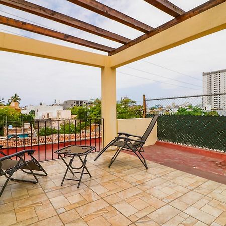 Hostal En El Centro Lakiwa Mazatlán Εξωτερικό φωτογραφία