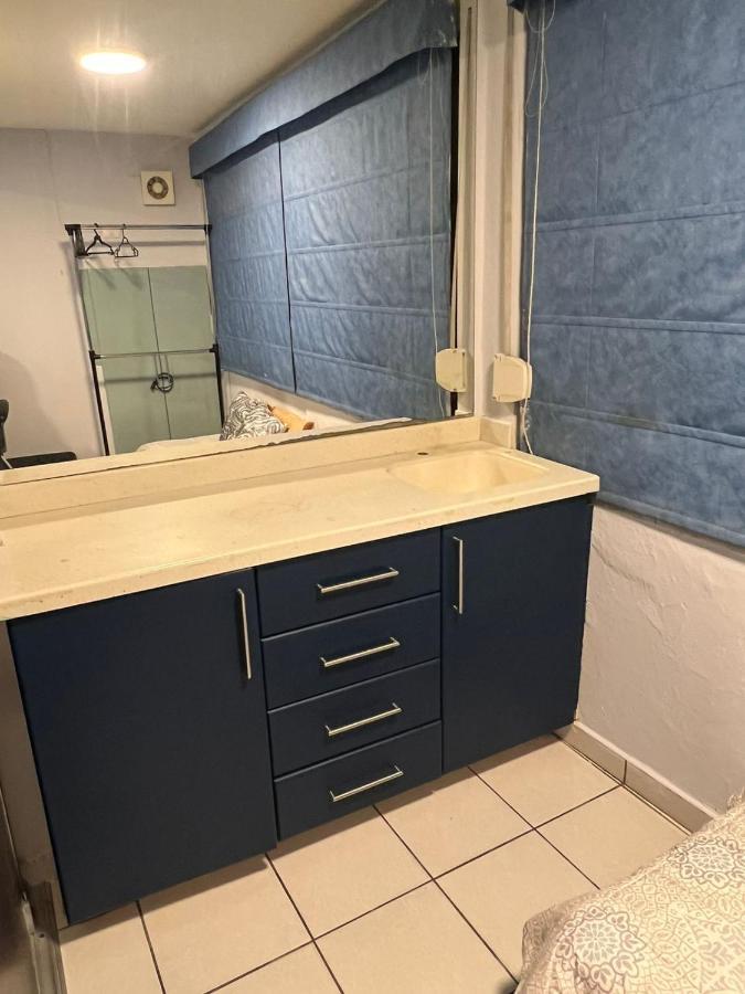 Hostal En El Centro Lakiwa Mazatlán Εξωτερικό φωτογραφία